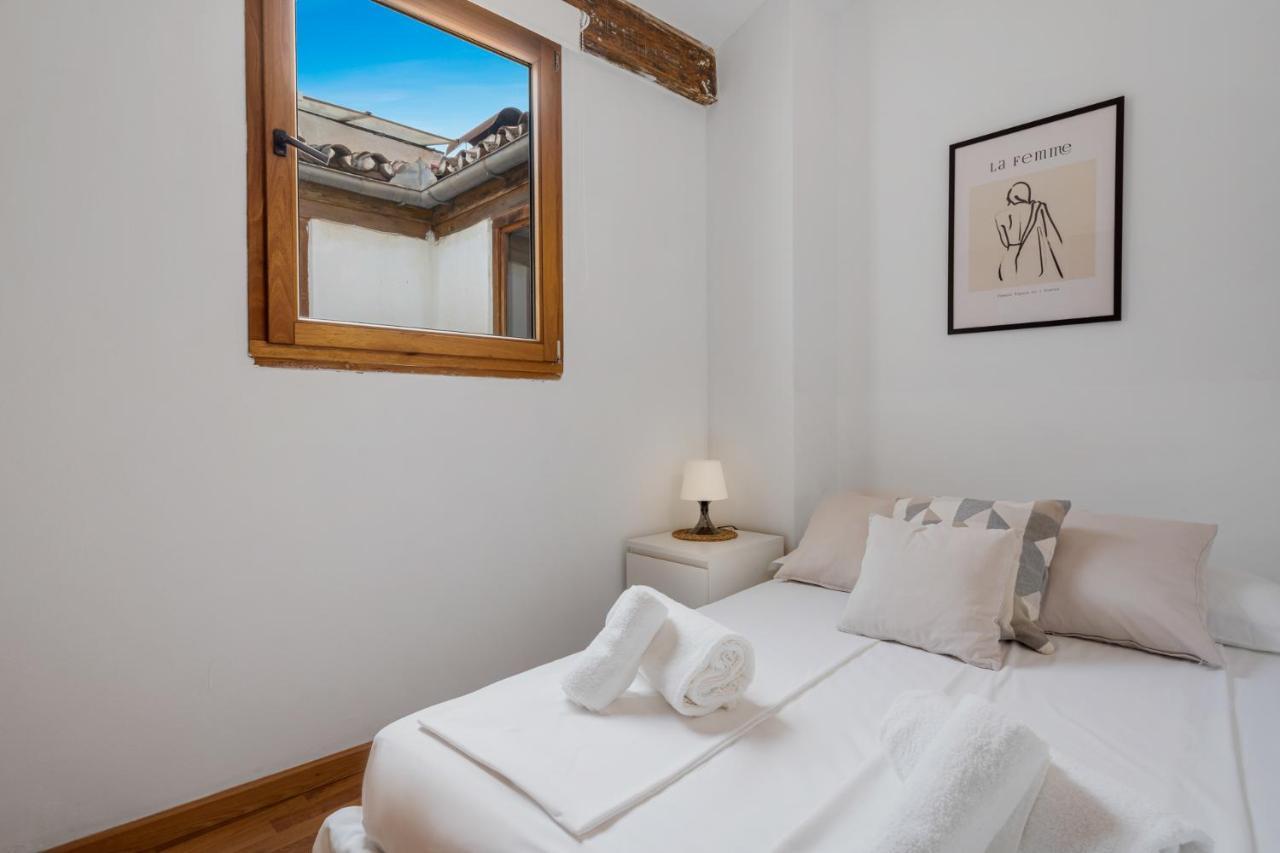 Penthouse In Malaga Historic Center By Costarentals - Mal01 外观 照片